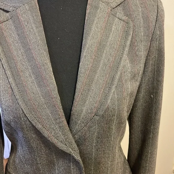 Ladies jacket - Picture 2 of 7